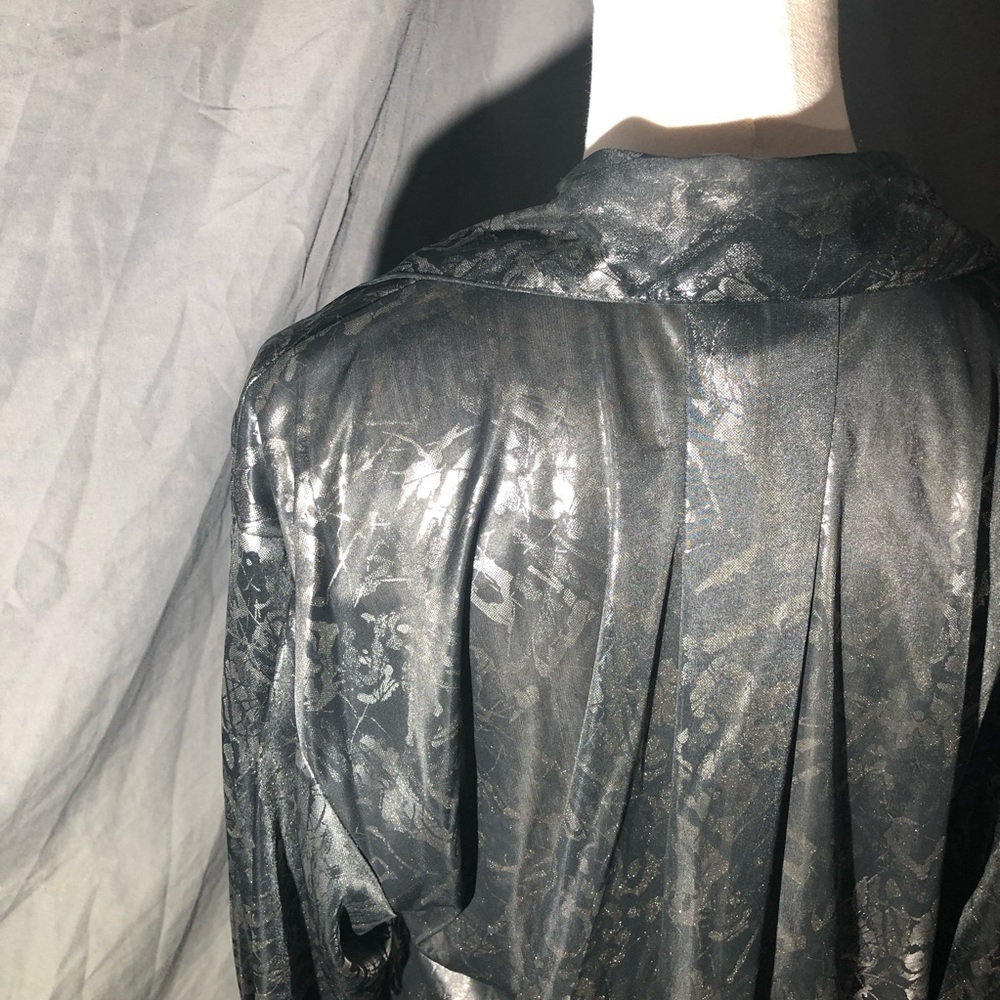 Vintage 90’s Shiny Black Metallic Button-Up Blouse size Medium - Picture 10 of 14